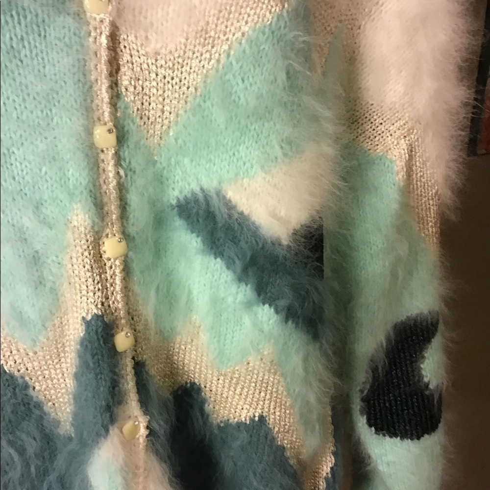 Vintage 90% Angora Sweater - Picture 7 of 7